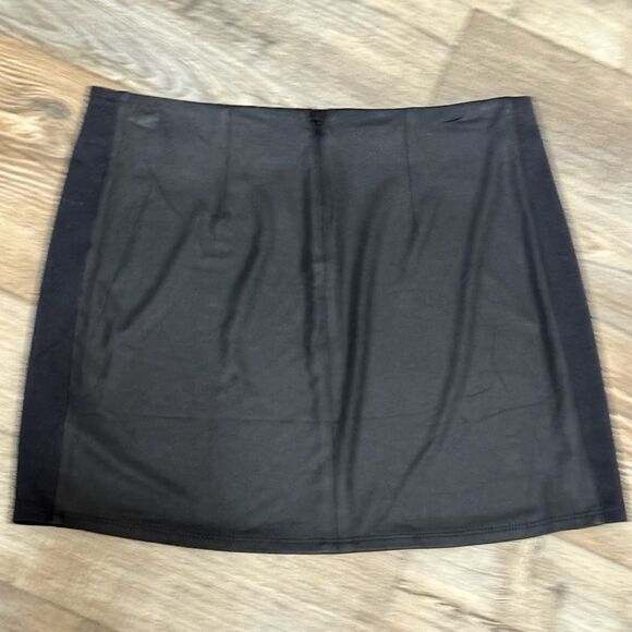 Olsenboye Black Skirt, Size 7 - Picture 1 of 7
